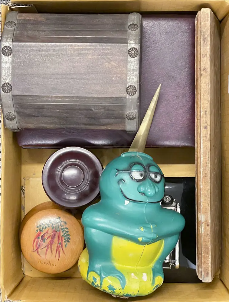 Small Box of Assorted Including Vintage Boxes Image 1++