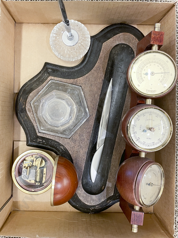 Small Box of Assorted Desk Items Image 1++