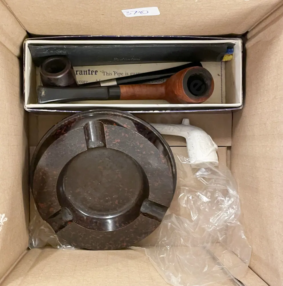 Quantity of Assorted Vintage Pipes with Ashtray Image 1++