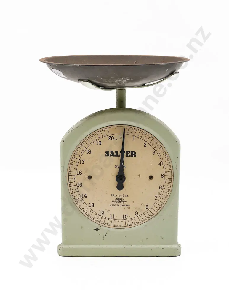Vintage Salter Scale Image 1++