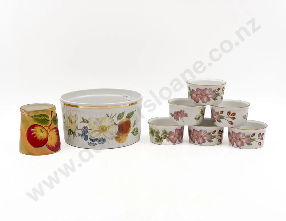 Royal Worcester Pershore Ramekins and Oven Dish etc Image 1++