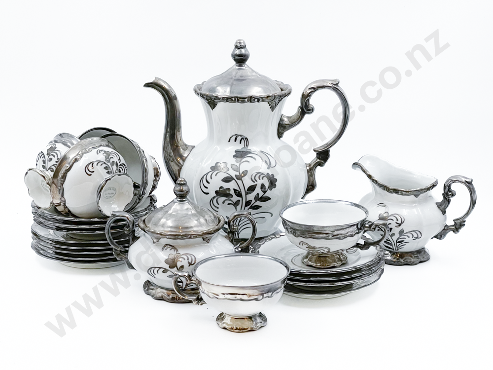 Decorative Tea Set Image 1++
