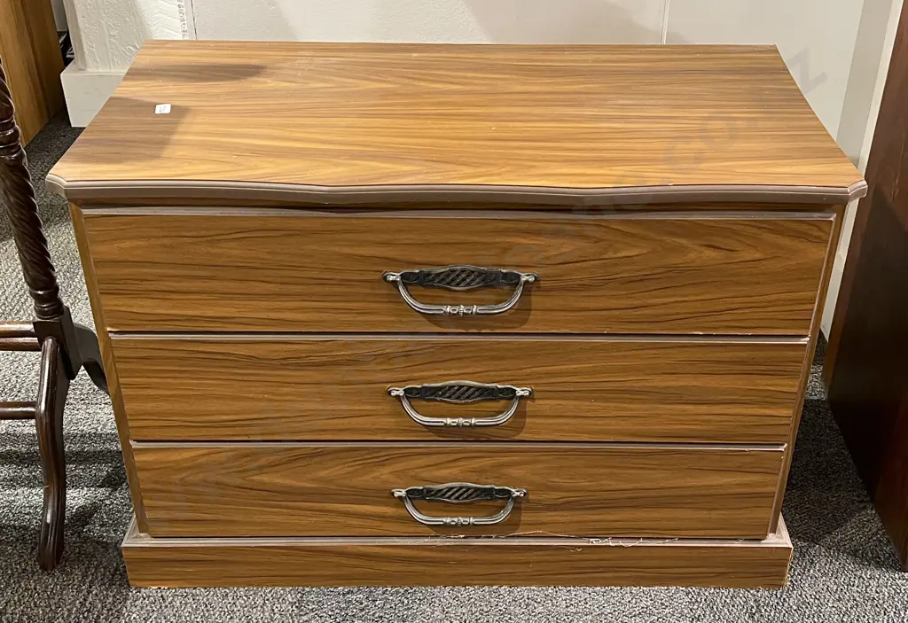 Three Drawer Low Chest Image 1++
