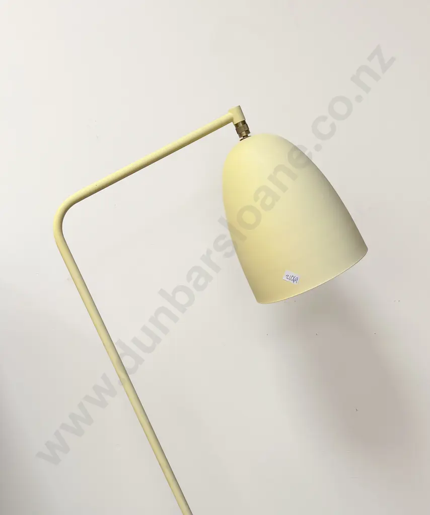 Modern Floor Standing Lamp Image 1++