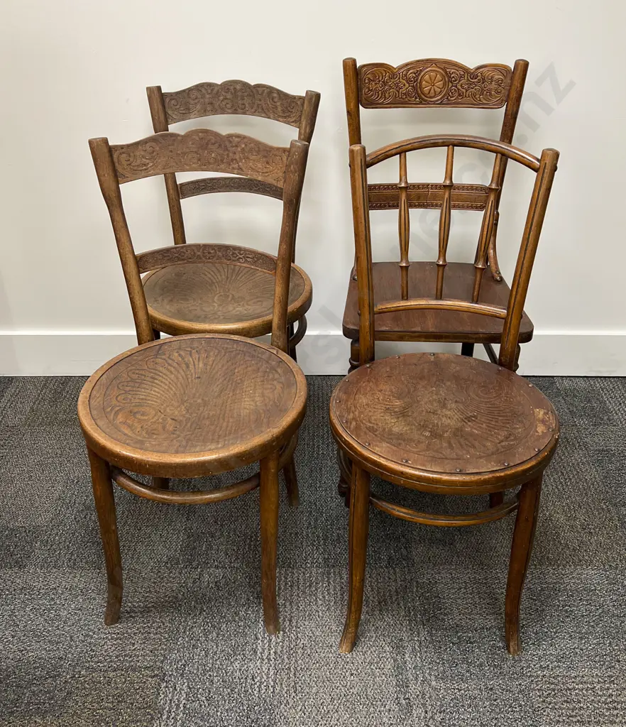 Four Assorted Bentwood Chairs Image 1++
