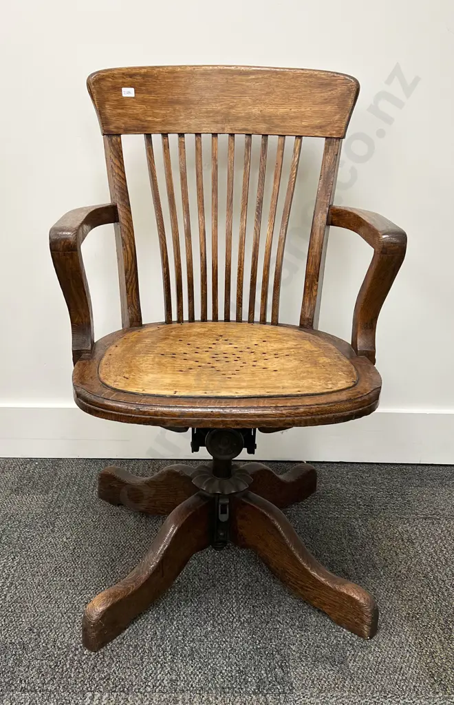 Oak Captains Chair Image 1++