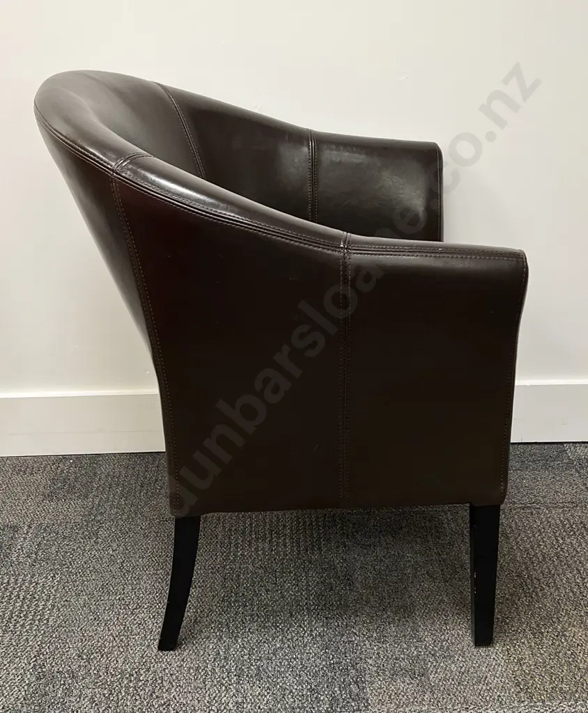 Vinyl Upholstered Modern Tub Chair Image 1++