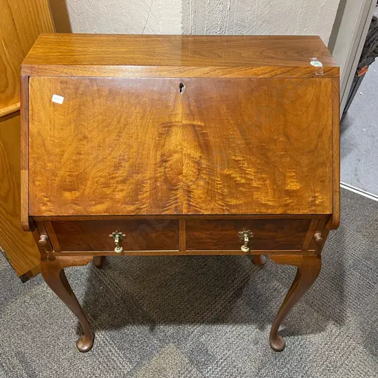 Reproduction Writing Bureau