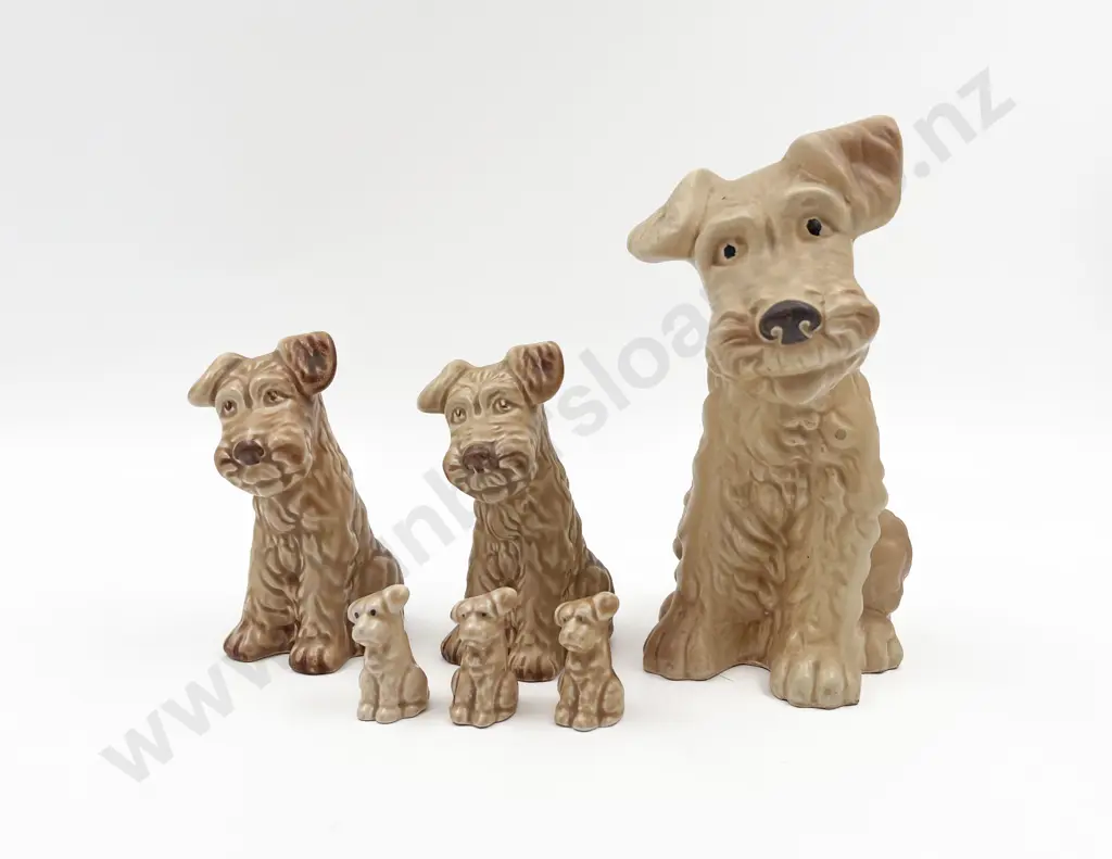Large Sylvac Dog Image 1++