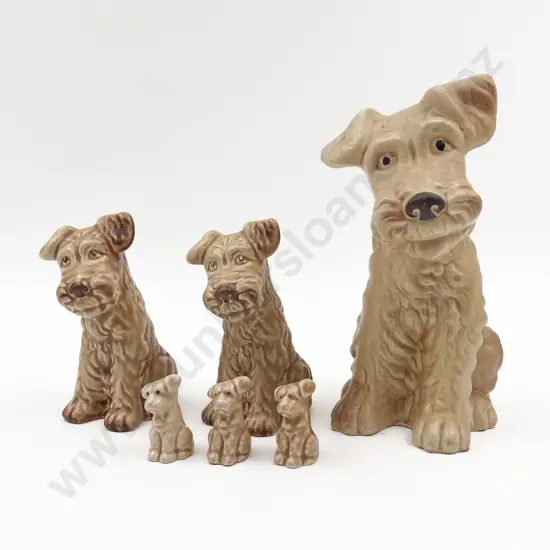 Large Sylvac Dog