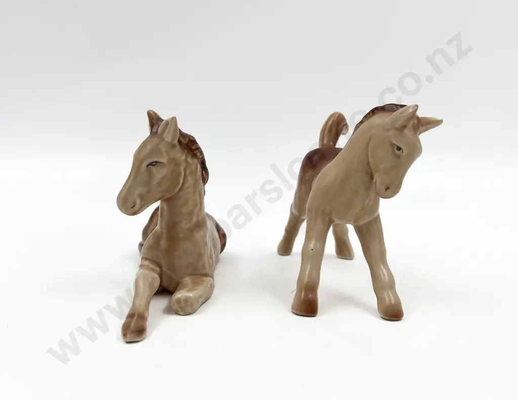 Sylvac Two Foal Models Image 1++