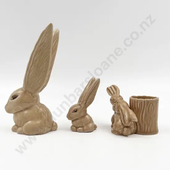 Two Sylvac Hares (Large and Small)