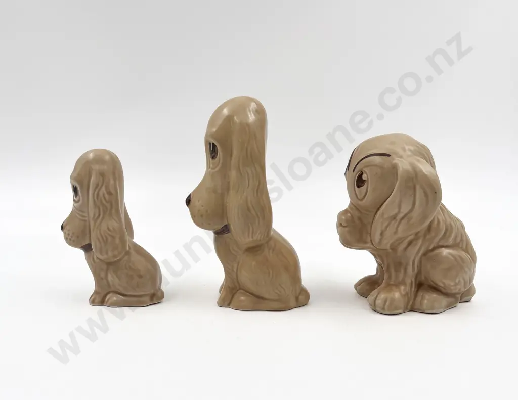 Three Sylvac Novelty Hounds Image 1++