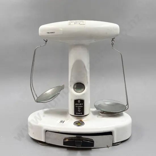 Chemist Scales (W & T Avery Ltd
