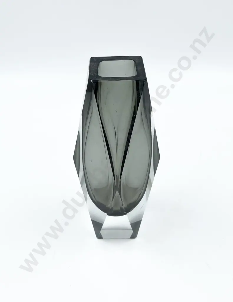 Murano Faceted Smoked Sommerso Vase c.1970 Image 1++
