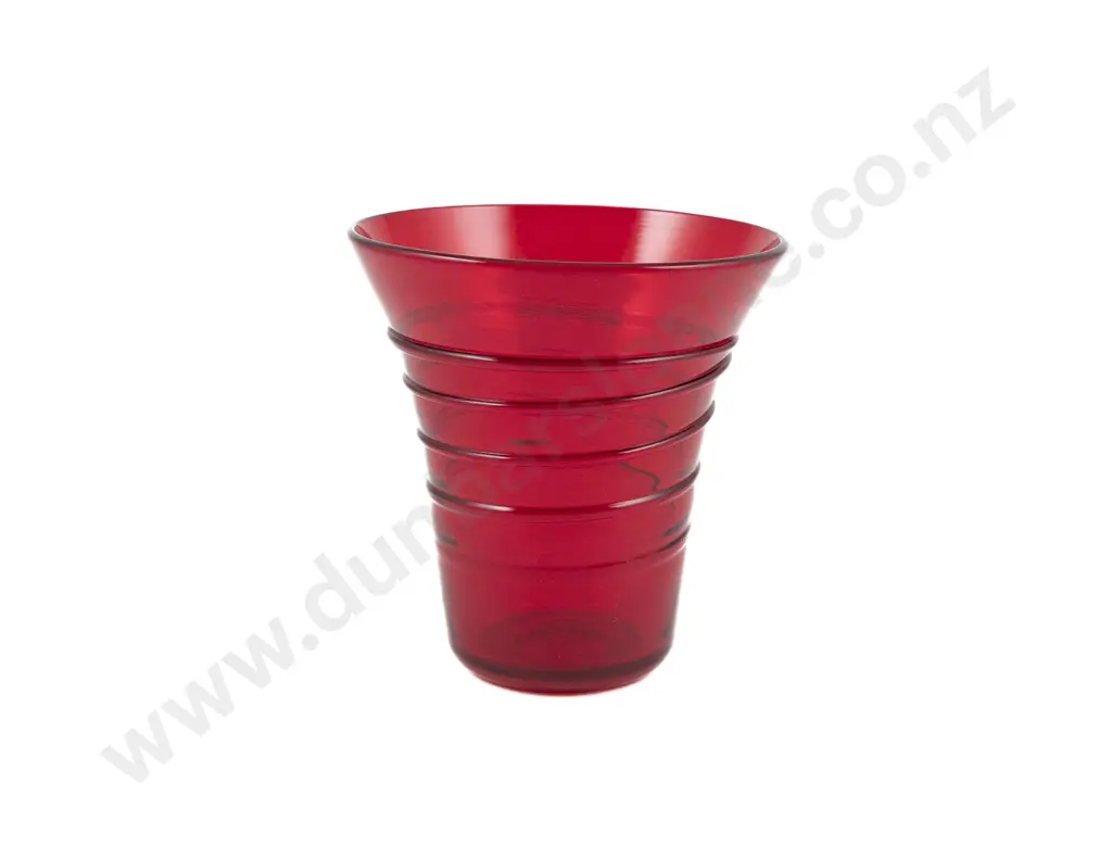 Whitefriars Ruby Red Glass "Ribbon Trail" Vase By Designed By Barnaby Powell Image 1++