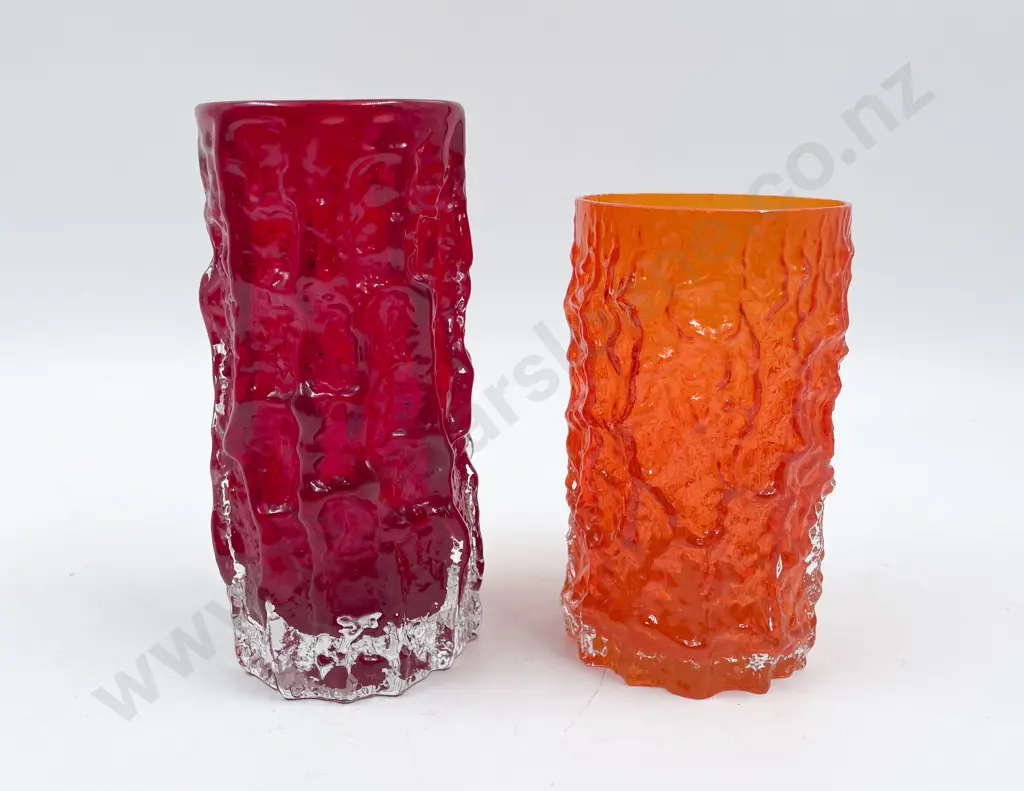 1960s Whitefriars Red Bark Vase By Geoffrey Baxter Image 1++
