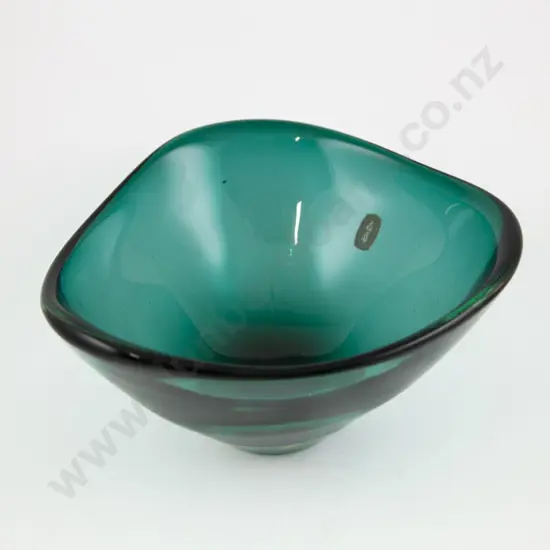 Whitefriars C1970s Green Glass Bowl By Geoffrey Baxter