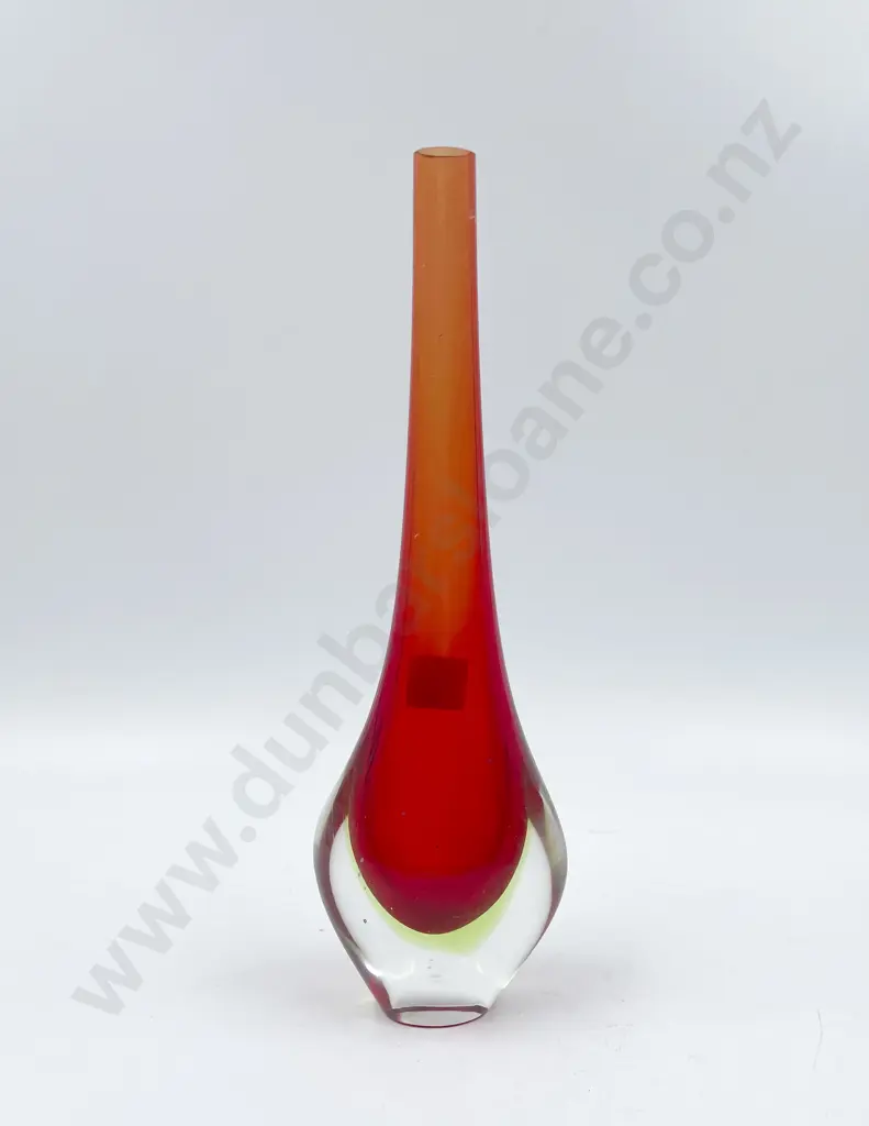 Murano Ruby Encased Specimen Vase Image 1++