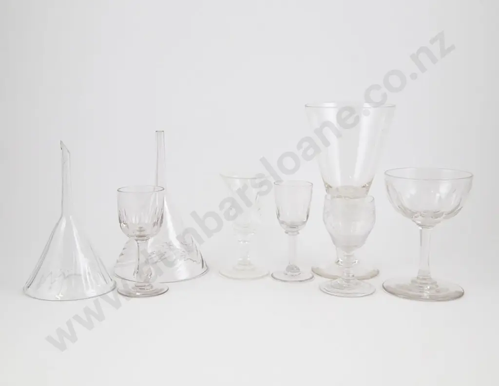 4 Various Vintage Globlet & 2 Funnels Image 1++