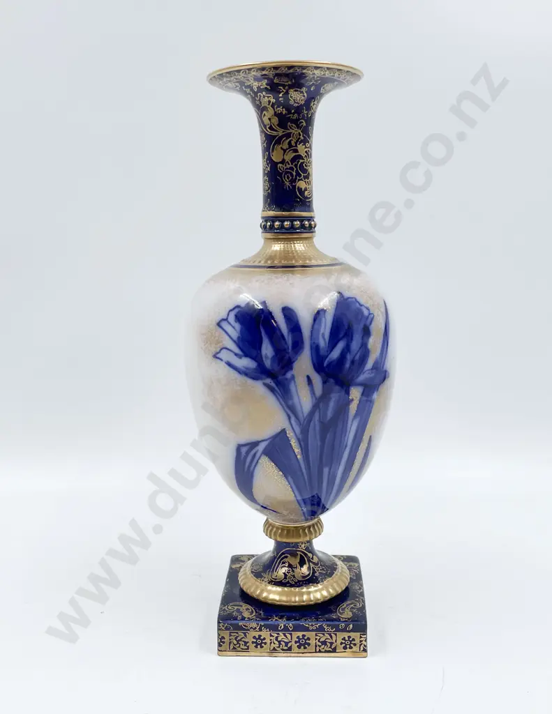 Royal Doulton Specimen Urn Image 1++