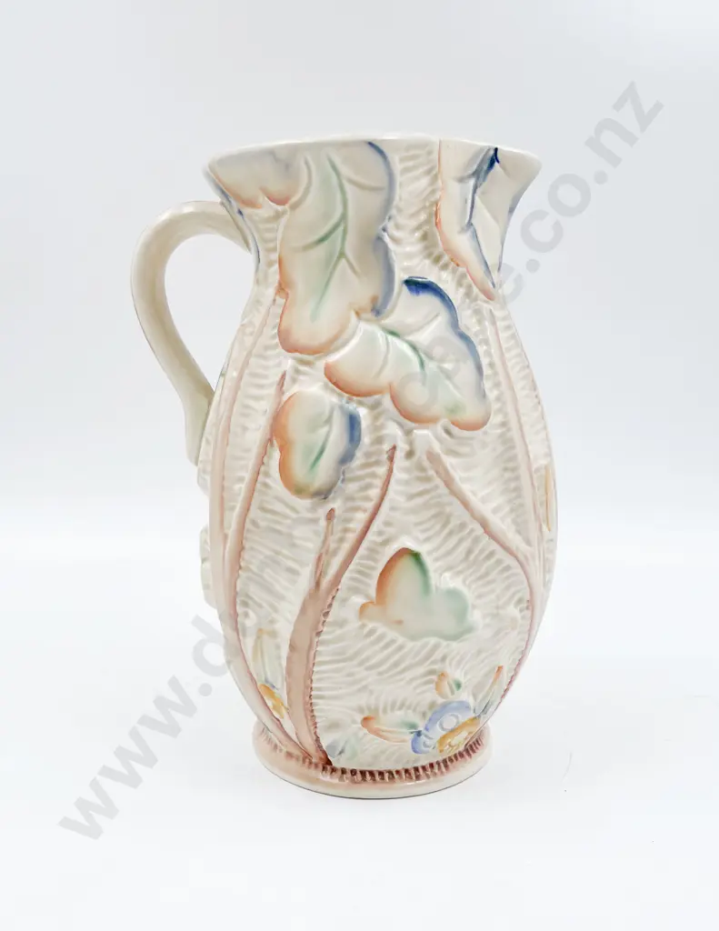Beswick #654 Moulded Woodland Jug Image 1++