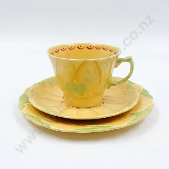 Woods Sunflower Cup Saucer Plate & Royal Winton Jug