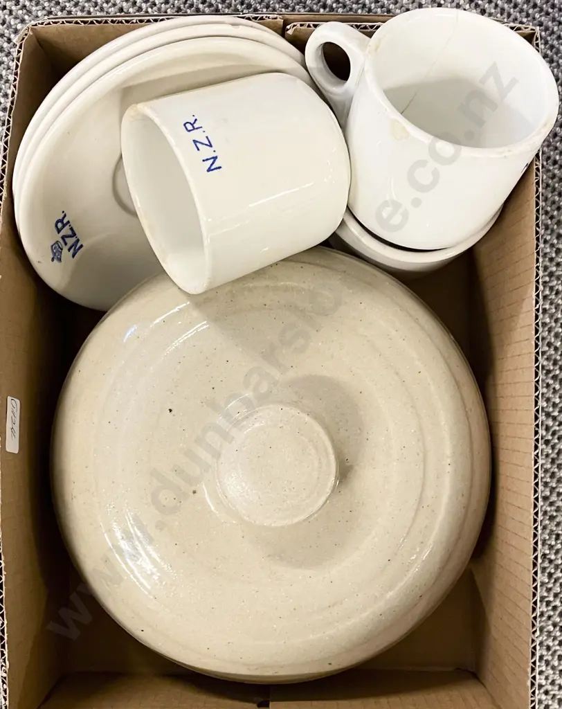 Timaru Pottery Stoneware Hot Water Bottle with Three NZR Cup & Saucers Image 1++
