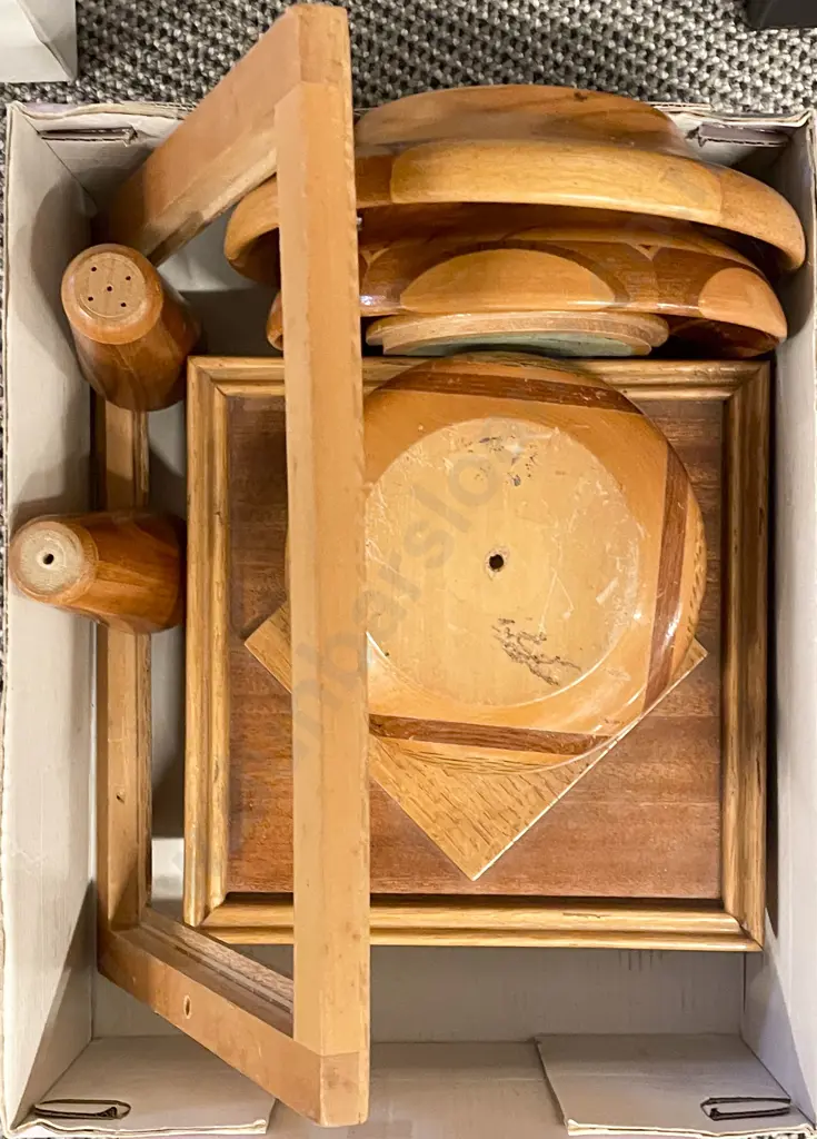 Collection of Native Timbers of New Zealand Souvenirware Image 1++