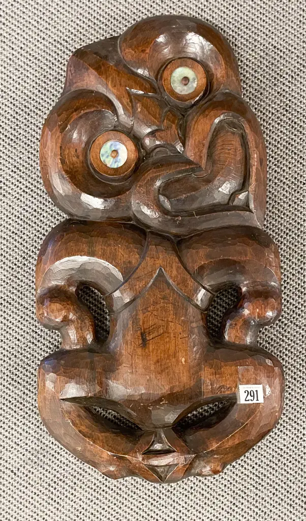 Large Carved Stained Kauri Tiki Image 1++