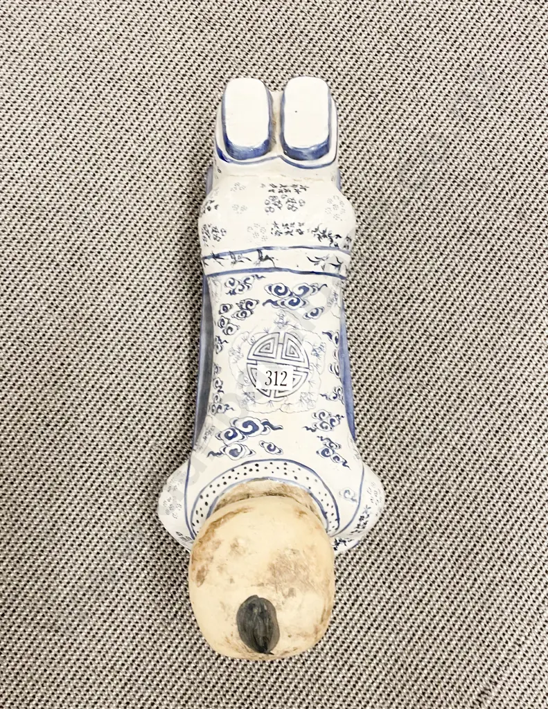 Chinese Blue and White Figured China Pillow Image 1++
