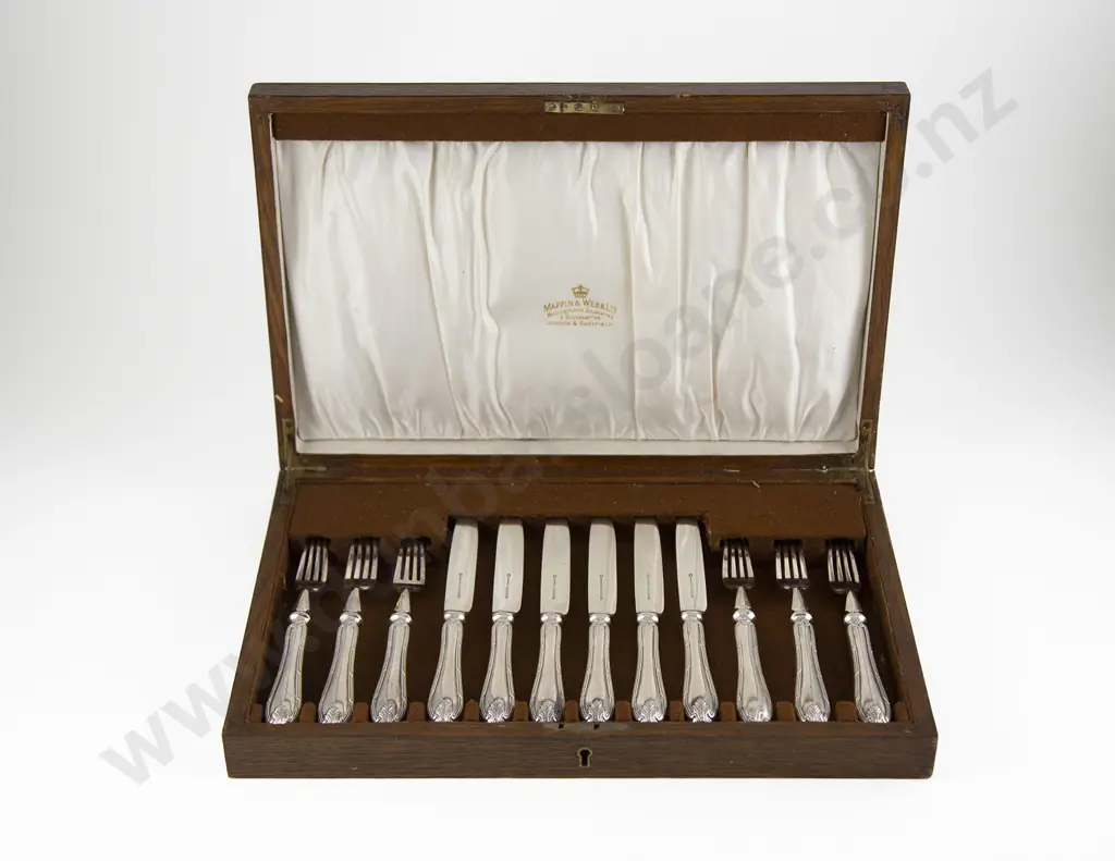 Cased Set Of 6 Mappin & Webb S/P Dessert Knives & Forks Image 1++