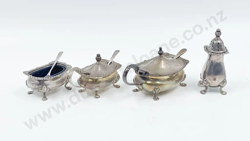 S/S Three Piece Condiment Set & Other Mustard Image 1++