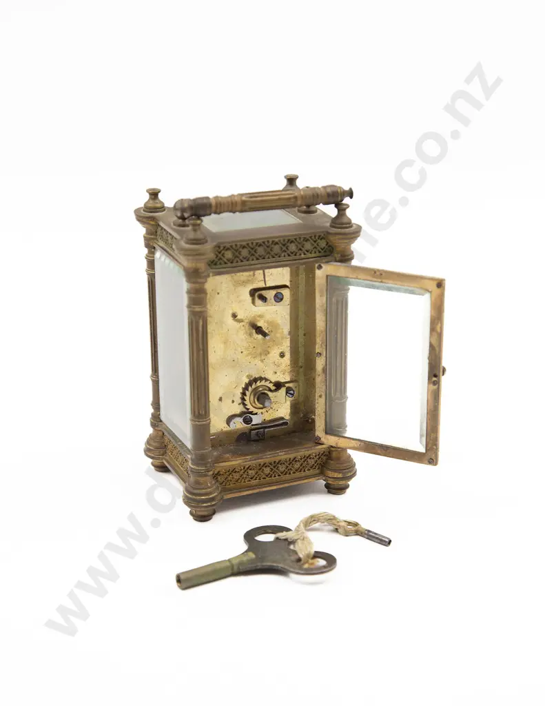 Small Vict brass Cased Carriage Clock Image 1++