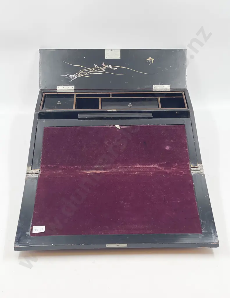 Japanese Late C20th Writing Slope Image 1++