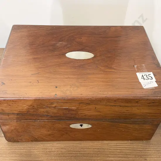 Small Vict Travel Vanity Box