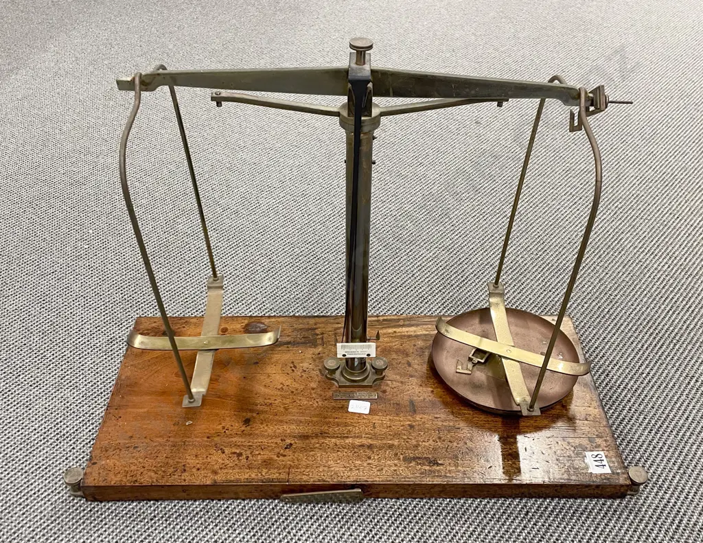 Townson & Mercer London Beam Balance Scales (Incomplete) Image 1++