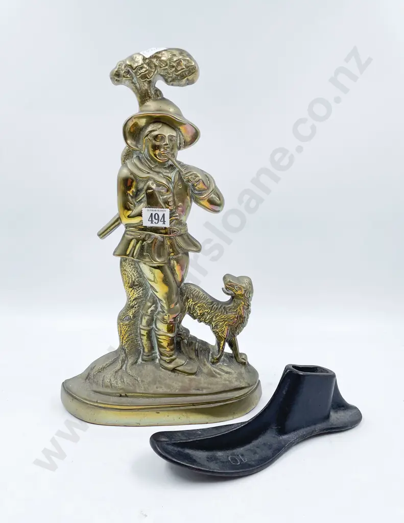 Brass Door Stop & Cobblers Shoe Last Image 1++