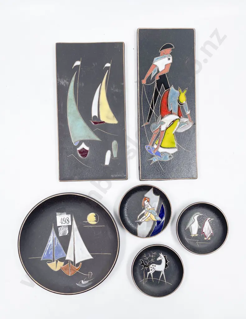 Two Ruscha Plaques & Four Dishes Image 1++