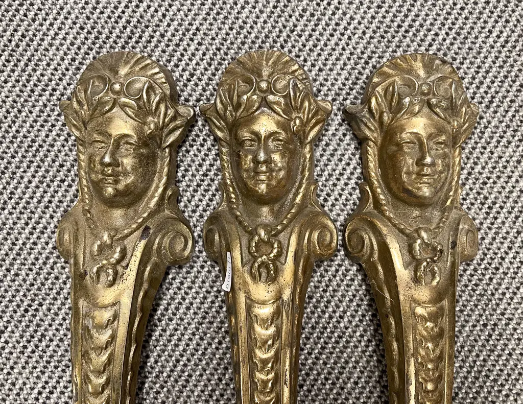 Set Of 3 Gilded Cast Metal Caryatid Table Legs Image 1++