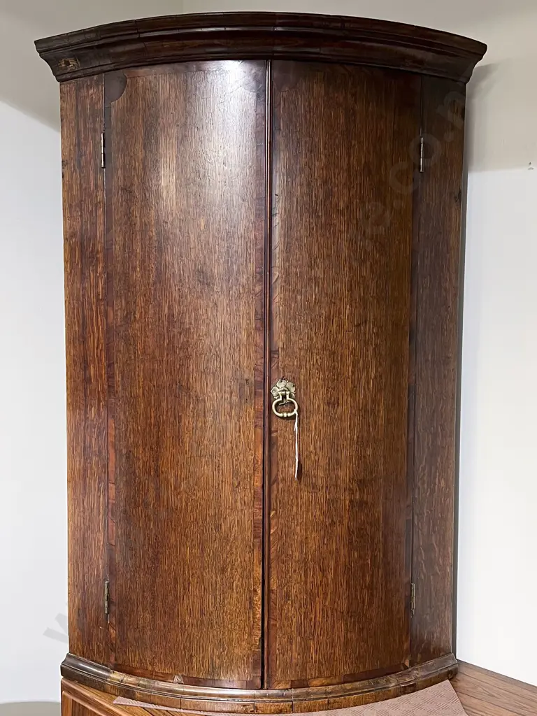 Geo III Oak Bowfront Hanging Corner Cupboard Image 1++