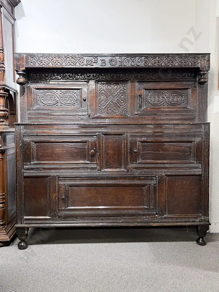 Late C17th Wesmorland Oak Court Cupboard Image 1++