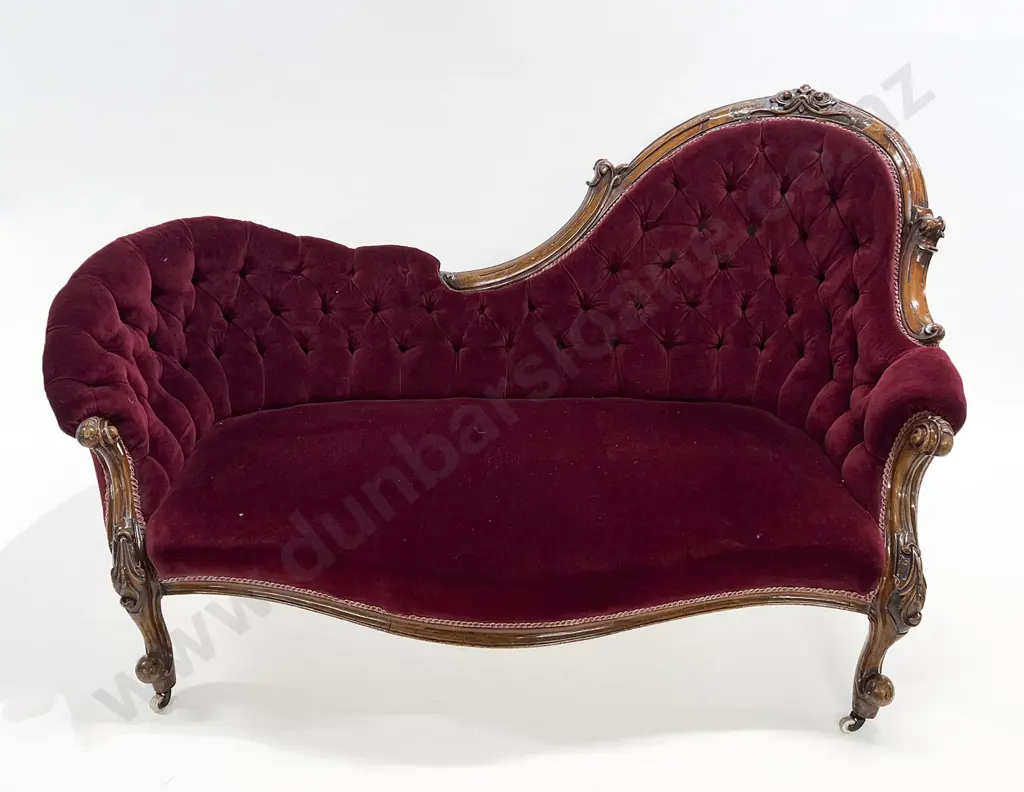 Vict Walnut Carved Parlour Couch Image 1++
