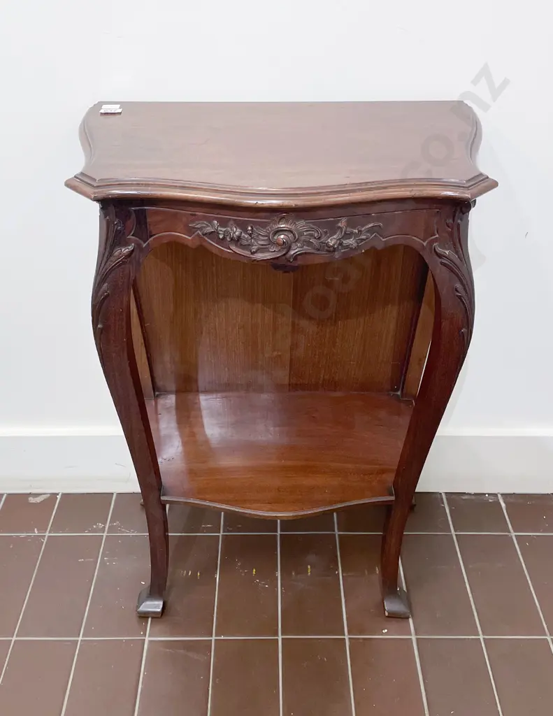 Edwardian Mahogany Hall Table By Edwards & Roberts Image 1++