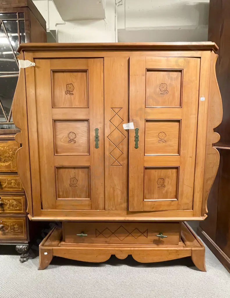Early C20th European Elm Wardrobe Image 1++