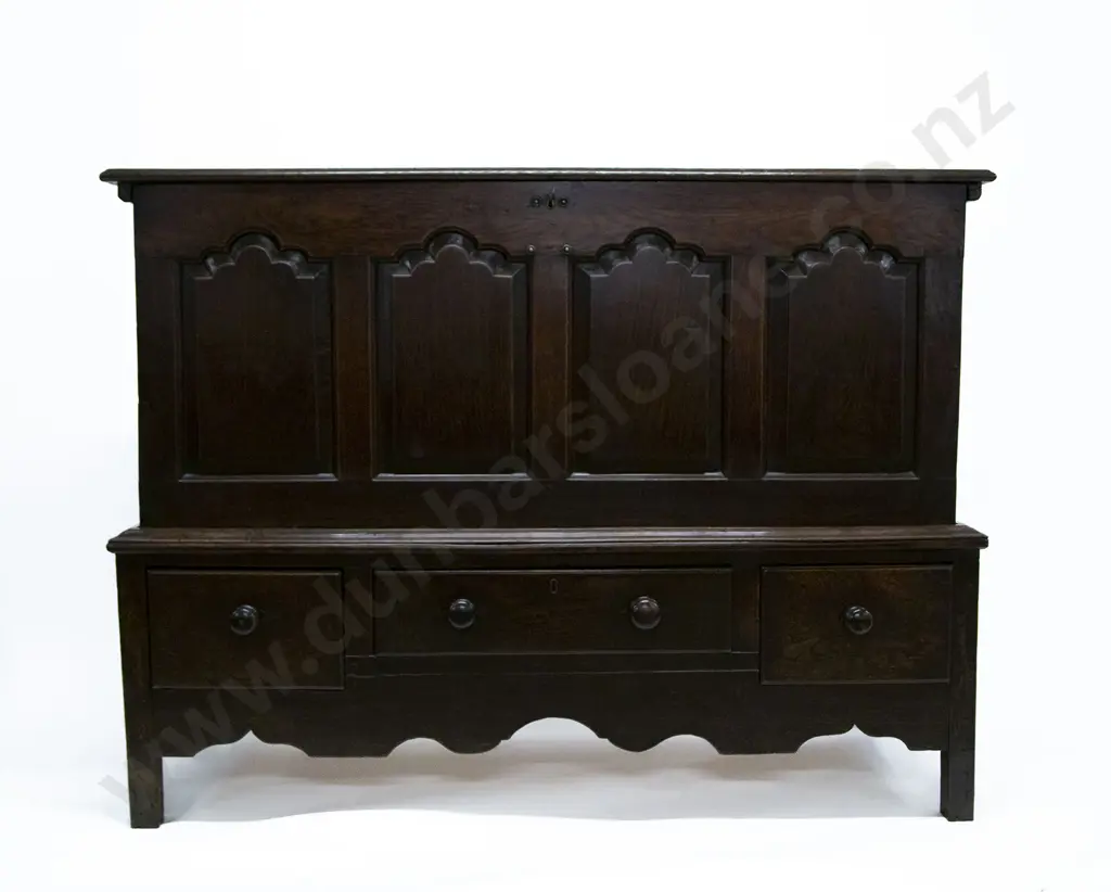 Geo III Oak Mule Chest Image 1++