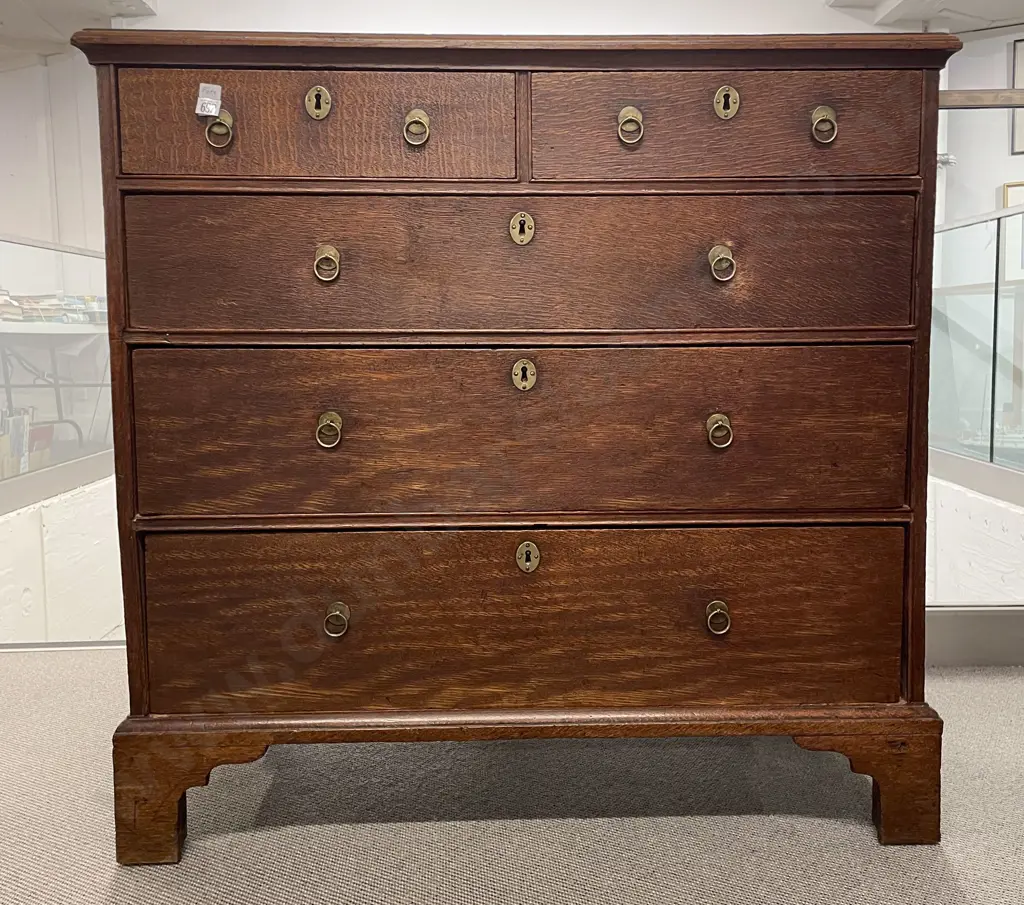 Geo III Country Oak Flat Front Five Drawer Chest Image 1++