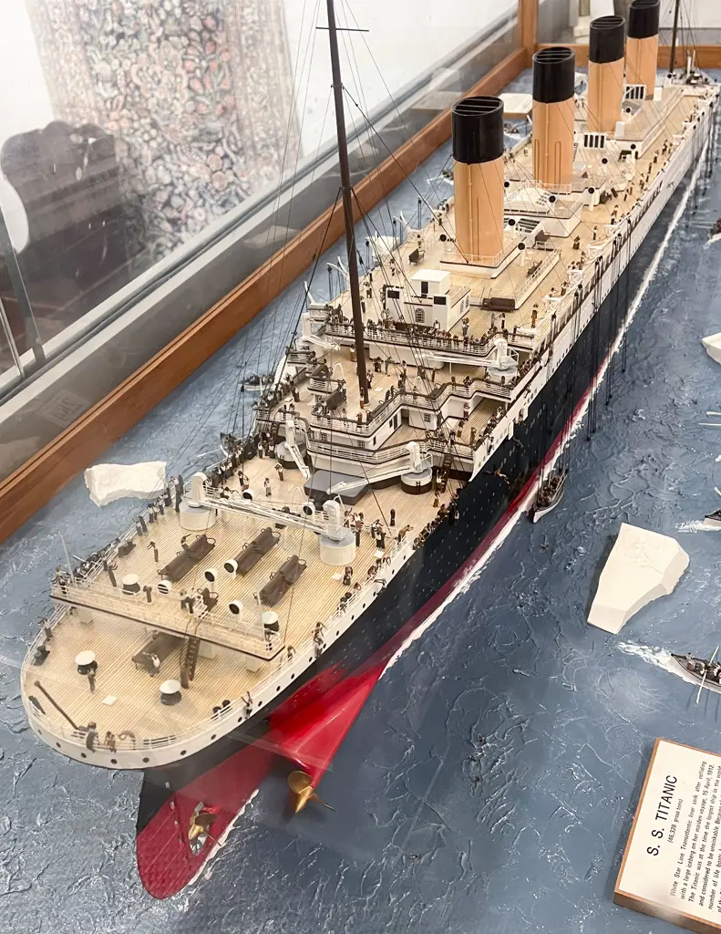 Large Scale Model of SS Titanic by D. Flannery Image 1++