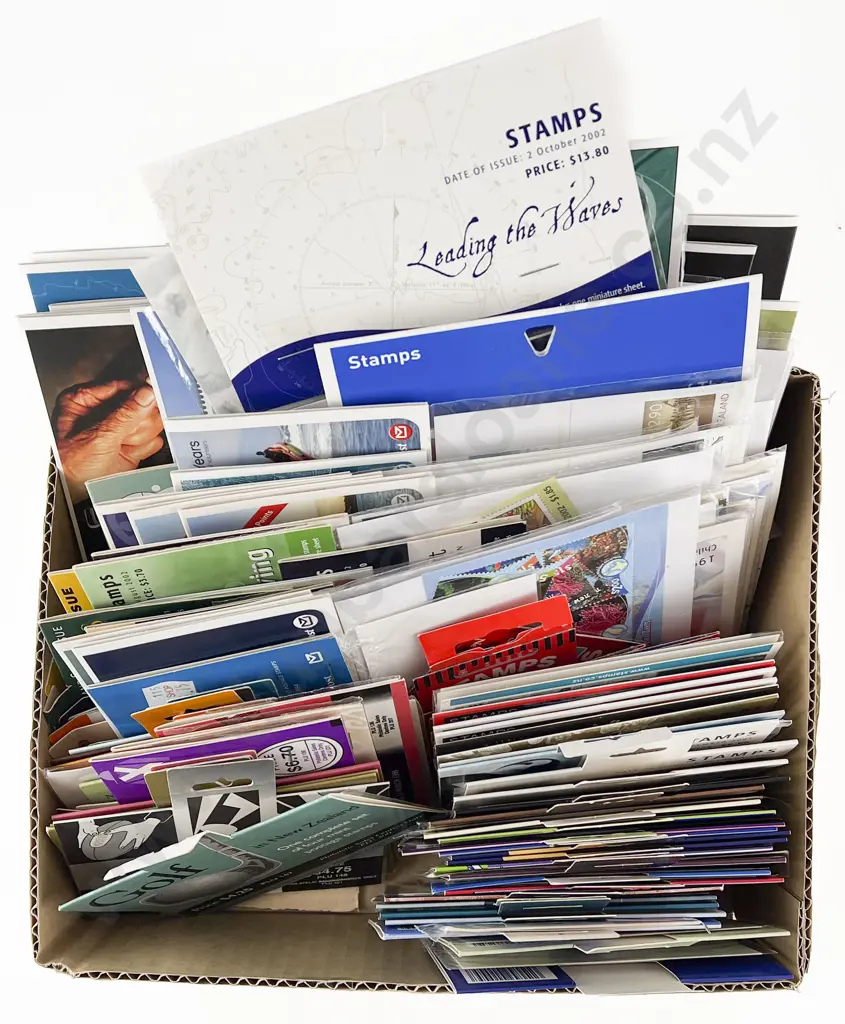 Qty C2000 - 2010 NZ Small Presentation Stamp Sets/Sheets and Stamp Books Image 1++