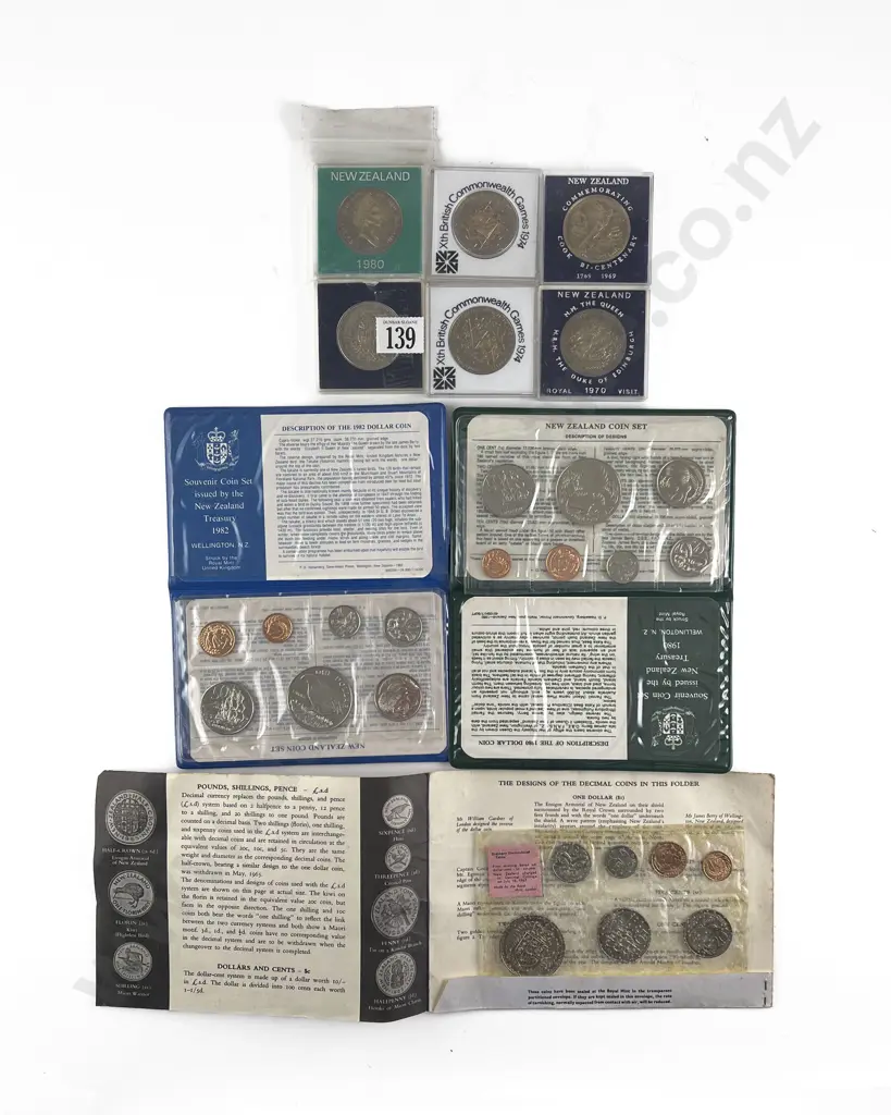 NZ Six Commemorative Dollars 1967 1980 1982 Unc Coins Sets Image 1++